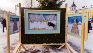 Simbolurile Magiei iernii Vin în Ajutorul Naturii la Târgu Jiu: Creații Artistice din Magneți și Fier vechi