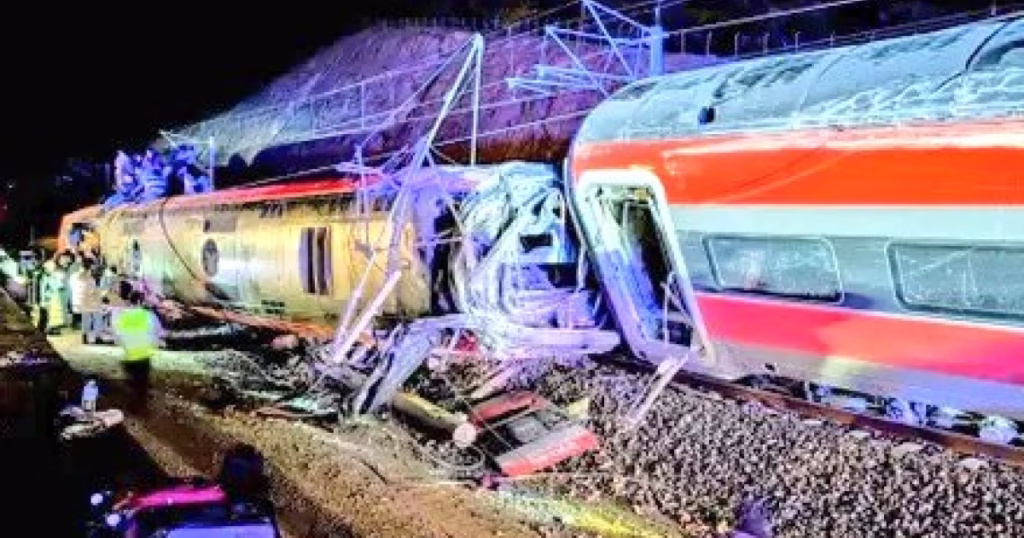 Tragedie feroviară la Adamuz: cel puțin 39 de morți și zeci de răniți, ministrul Transporturilor califică incidentul drept „extrem de ciudat”