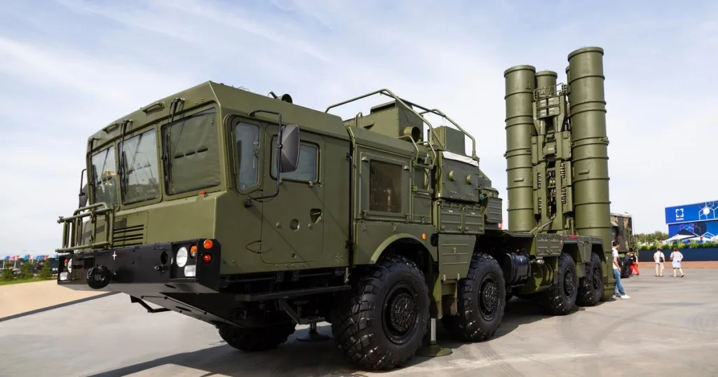 Forțele Speciale ucrainene anunță distrugerea unui lansator S-400 și a unui Panțir‑S1 în Crimeea ocupată