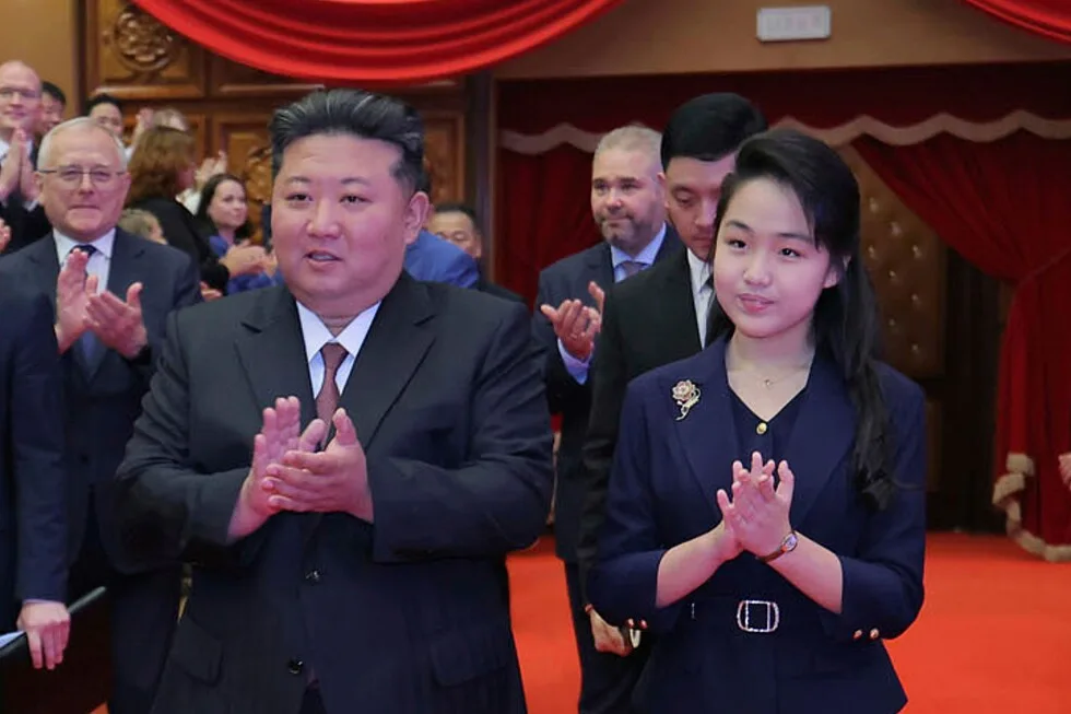Serviciul de informații sud-coreean: fiica lui Kim Jong Un, aproape desemnată succesoare în Coreea de Nord