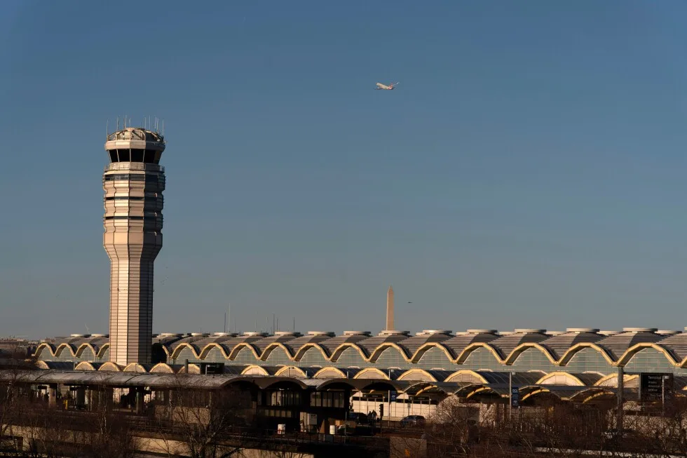 FAA impune separare radar între elicoptere și avioane după coliziunea mortală din apropierea Washingtonului