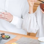 Hara hachi bu: regula japoneză a „80% sătul” care promite controlul natural al greutății