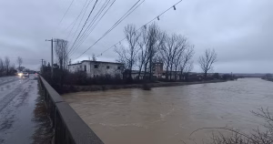 INHGA emite Cod portocaliu și Cod galben de inundații pentru mai multe județe din estul și sudul României